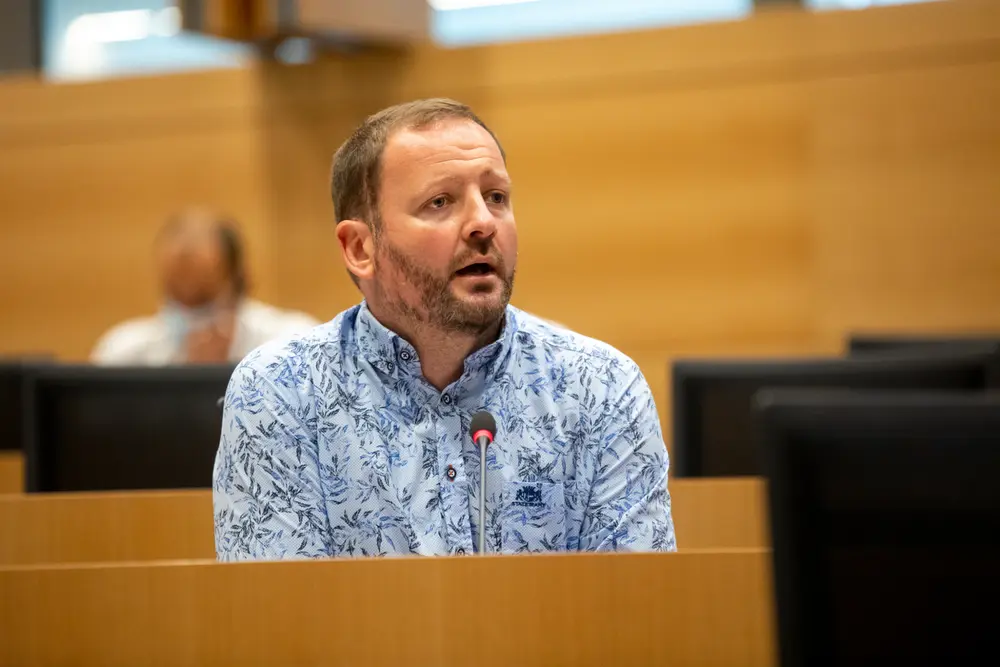 Député Patrick Prévot en commission fédérale