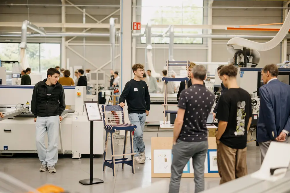 Leerlingen werkten het hele schooljaar in teamverband aan praktijkgerichte projecten, ondersteund door hun vakleerkrachten én inhoudelijke input van sectorpartners en kennisinstellingen
