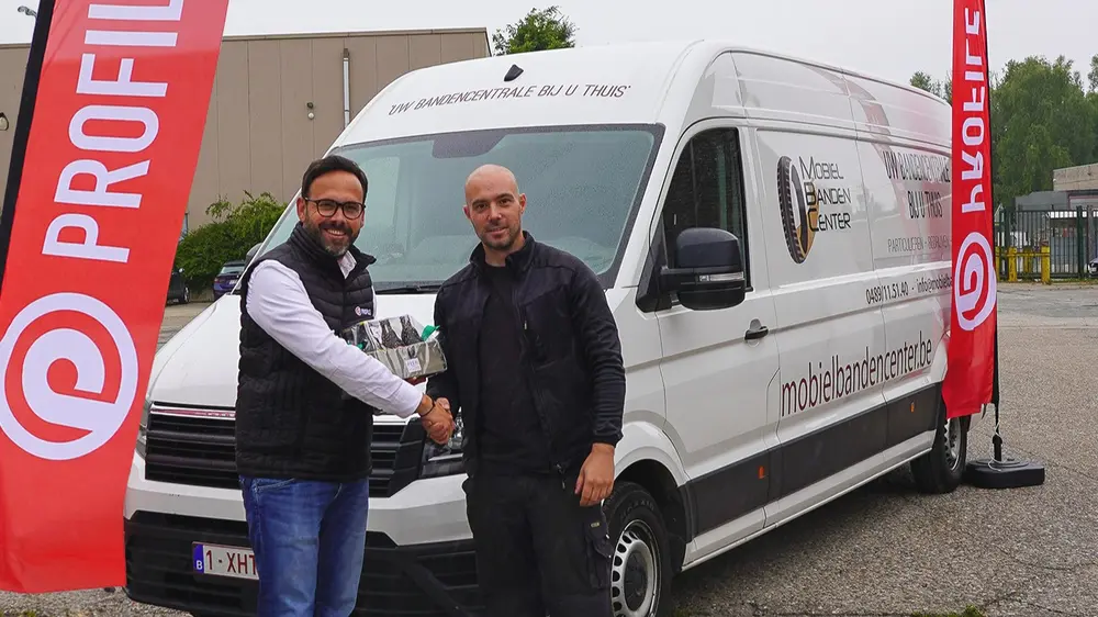 Eerste mobiel servicepartner actief