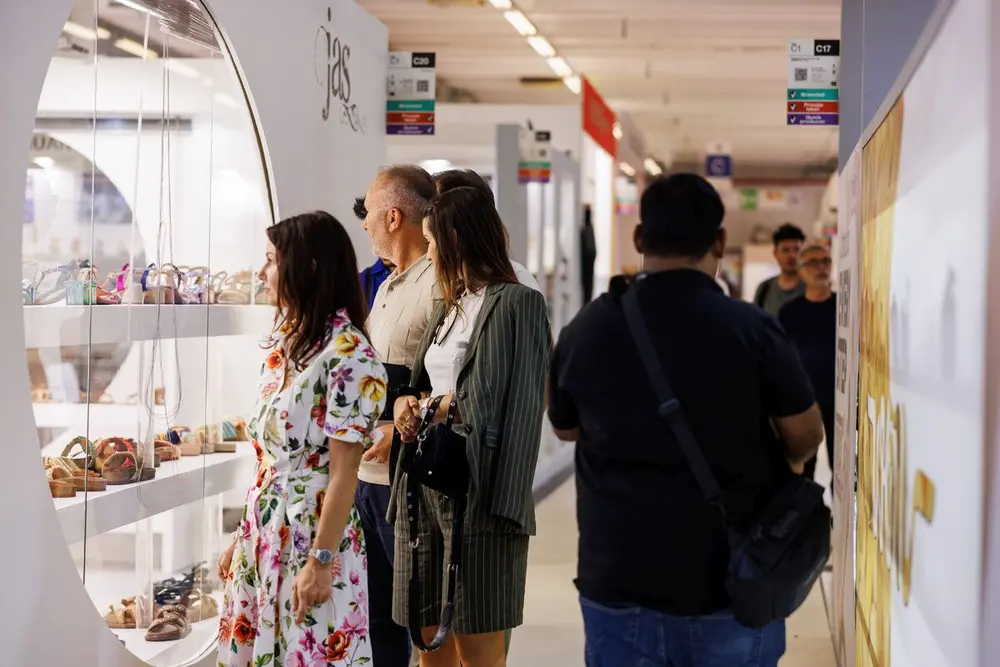 Expo Riva Schuh & Gardabags standen