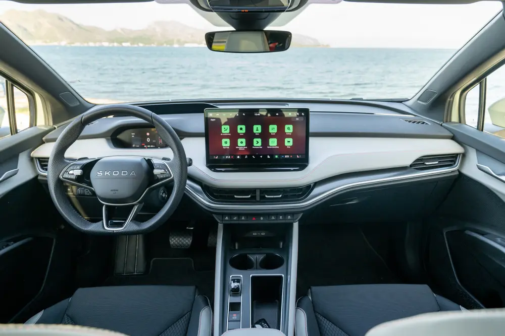 Rijtest Škoda Elroq 85 (77 kWh – 210 kW/286 pk) 05