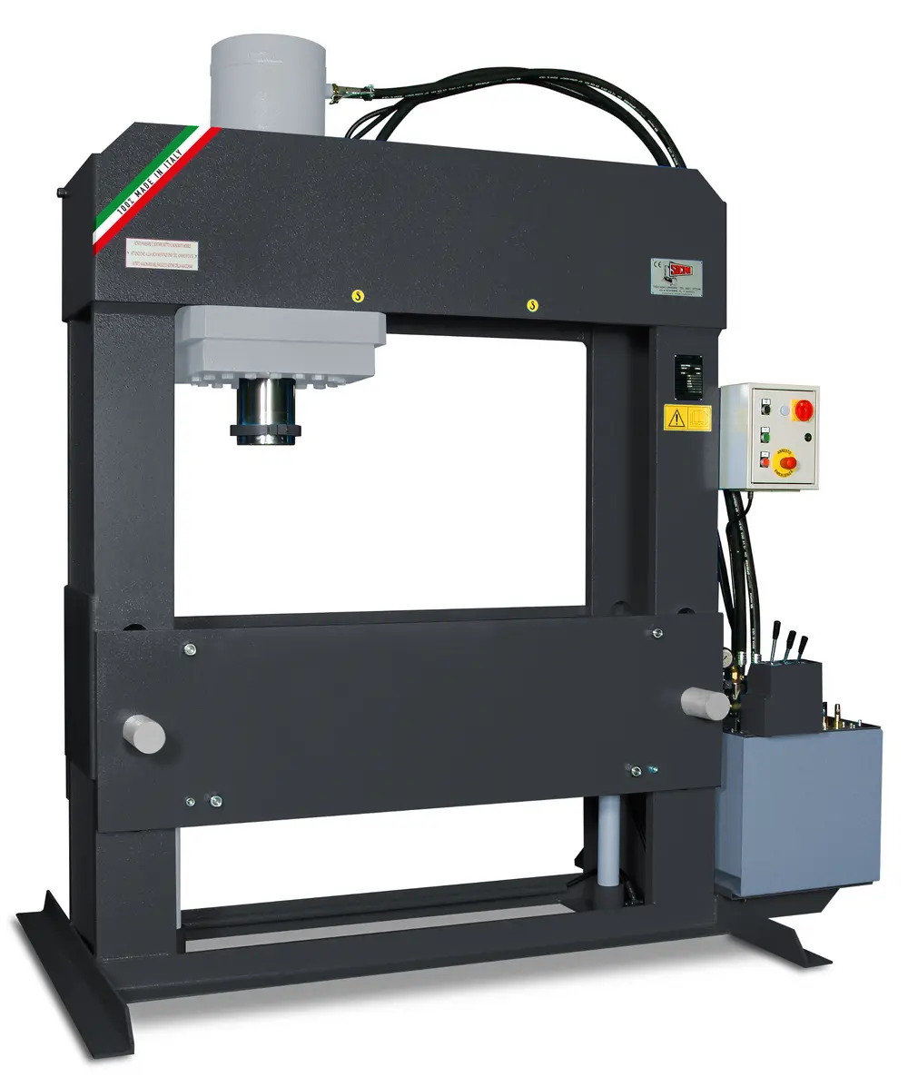 Sicmi PFF pers met hydraulische lifttafel