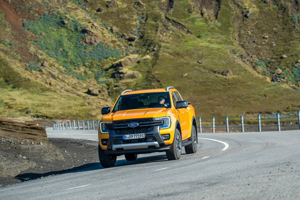 Ford Ranger PHEV: krachtige pick-up met stekker en visie 6