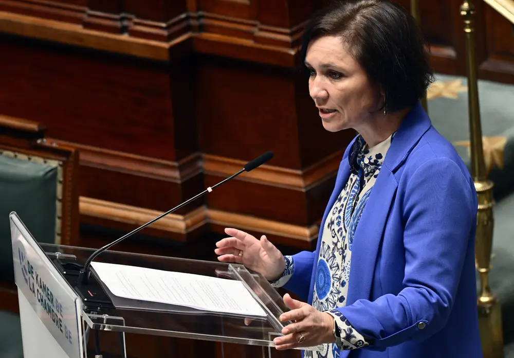 Irina De Knop interpelleert Frank Vandenbroucke