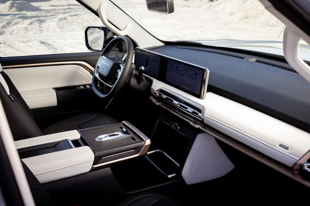 Rijtest Maxus eTerron9 4WD 05