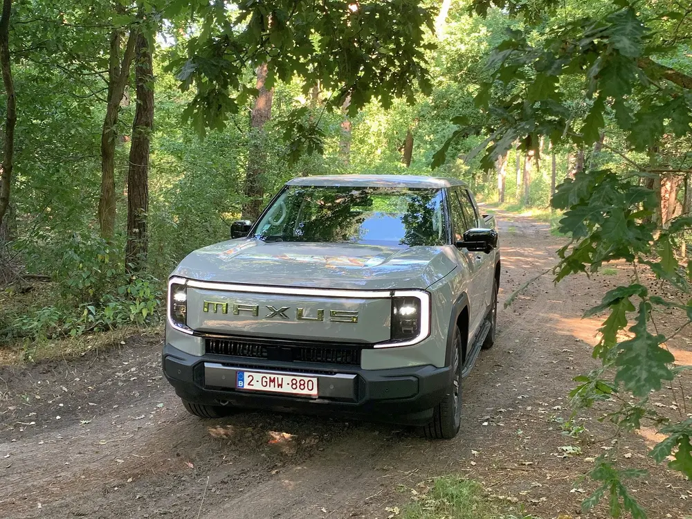 Rijtest Maxus eTerron9 4WD 09