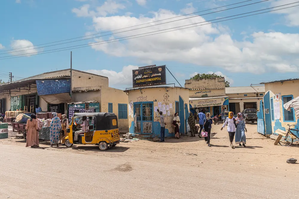 Entrée de l'hôpital de Zalingei, État du Darfour-Central, Soudan. © Juan Carlos Tomasi/MSF