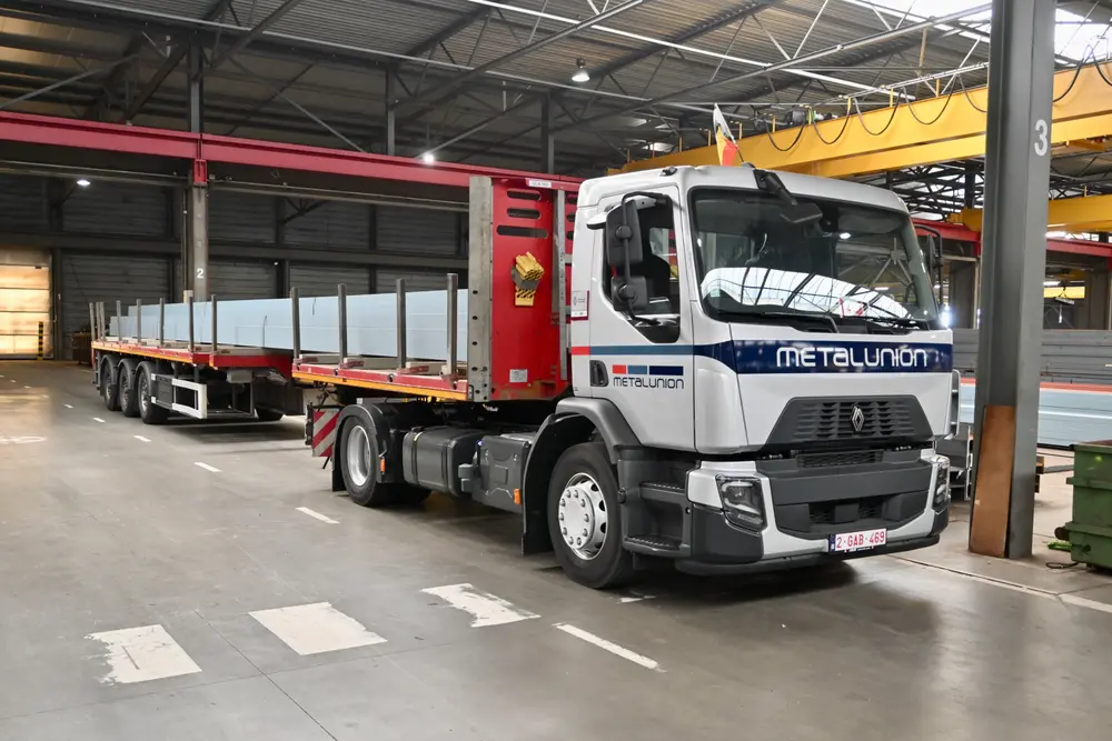 Metalunion verhandelt balken tot 12 m lengte