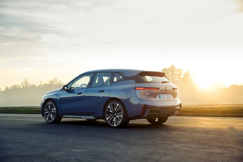 Rijtest BMW iX xDrive45 03