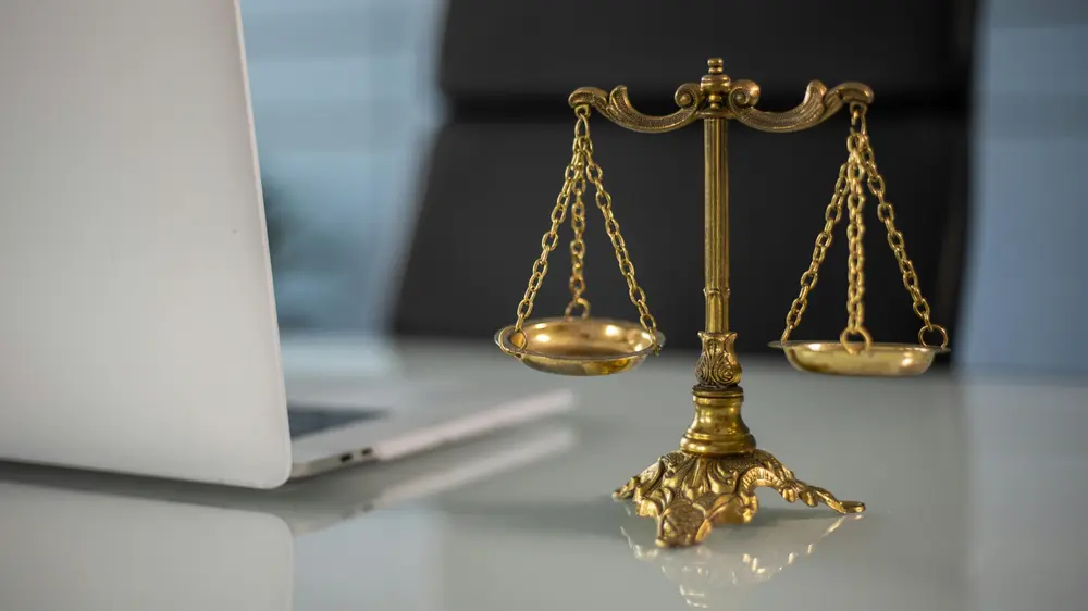Toelatingsexamen: minstens 28 studenten stappen naar rechter