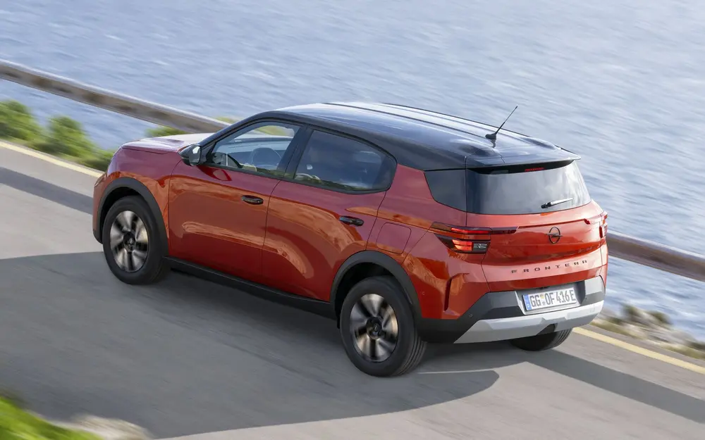 Rijtest Opel Frontera Electric SR06