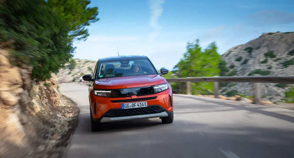 Rijtest Opel Frontera Electric SR 09