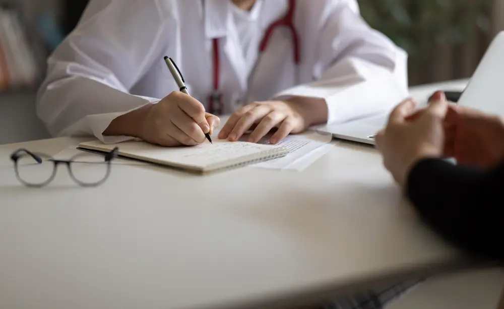 médecin dossier patient