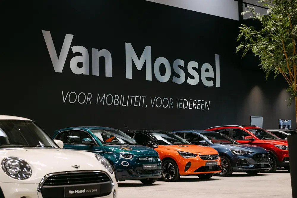Van Mossel opent grootste indoor tweedehandscenter 2