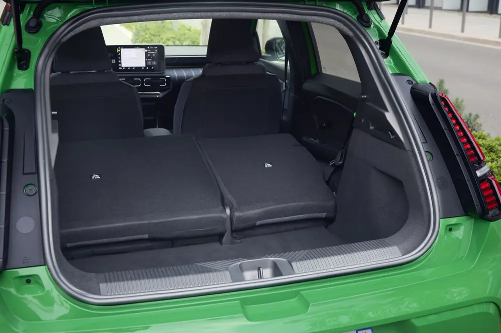 Rijtest Renault R5 E-Tech Electric, Urban Range Koffer