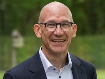 Pascal De Greef CEO Comeos