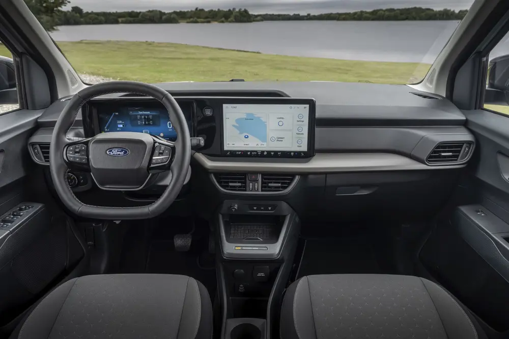 Rijtest Ford E‑Tourneo Courier 05