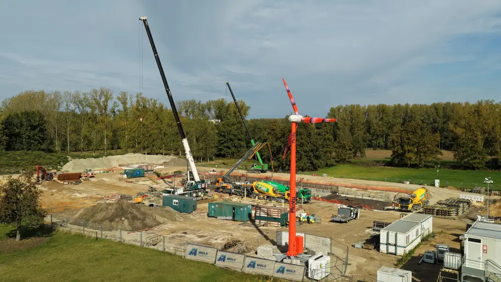 Mobiele windmolen voor de bouw