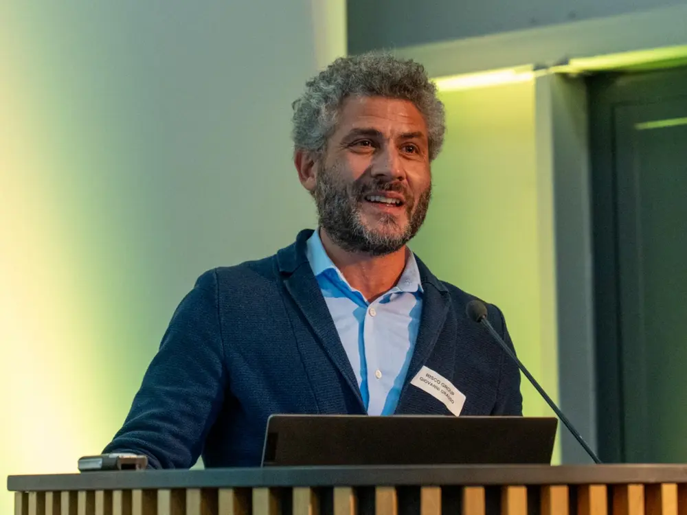 Giovanni Grauso, Dovit