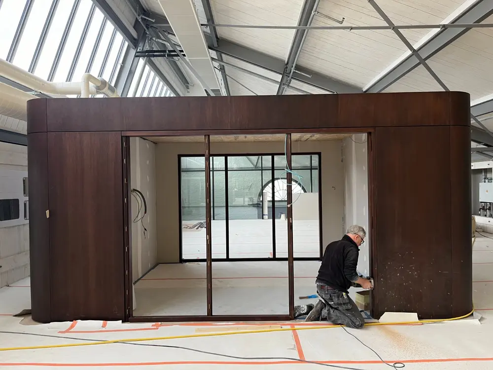 Tomorrowland kantoor 20