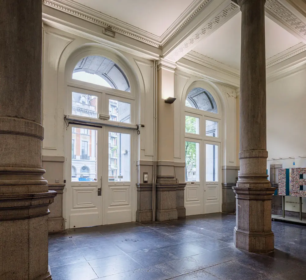 FSC-Padouk ramen voor erfgoedsite universiteit Luik