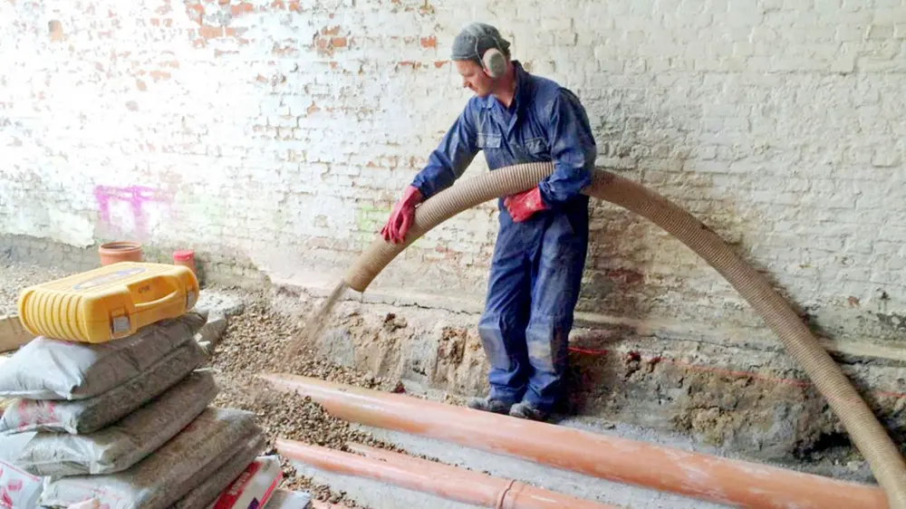 ingeblazen schelpen vloerisolatie