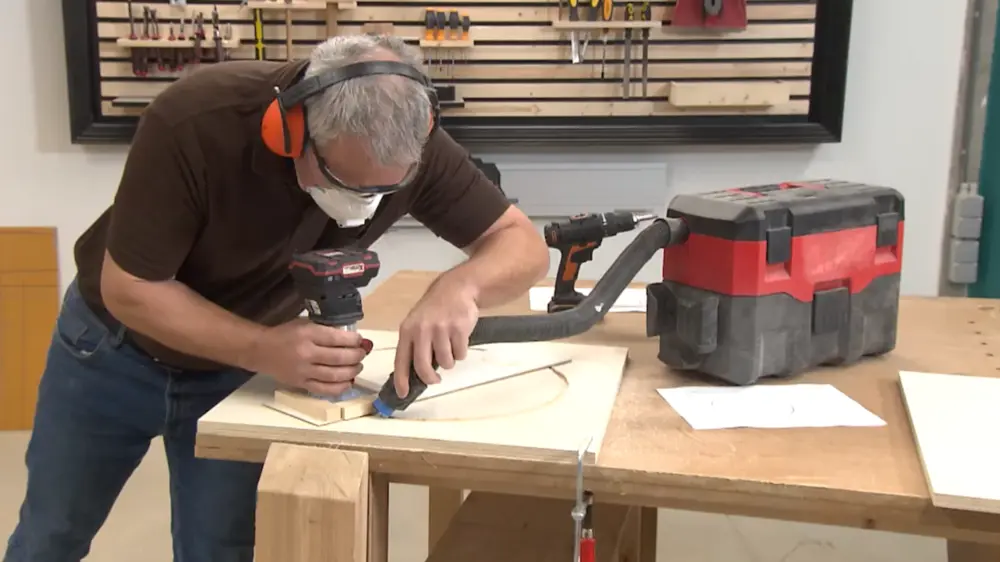 uitfrezen en stof afzuigen