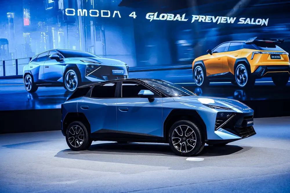 De OMODA 4: compacte stads-SUV met futuristisch design