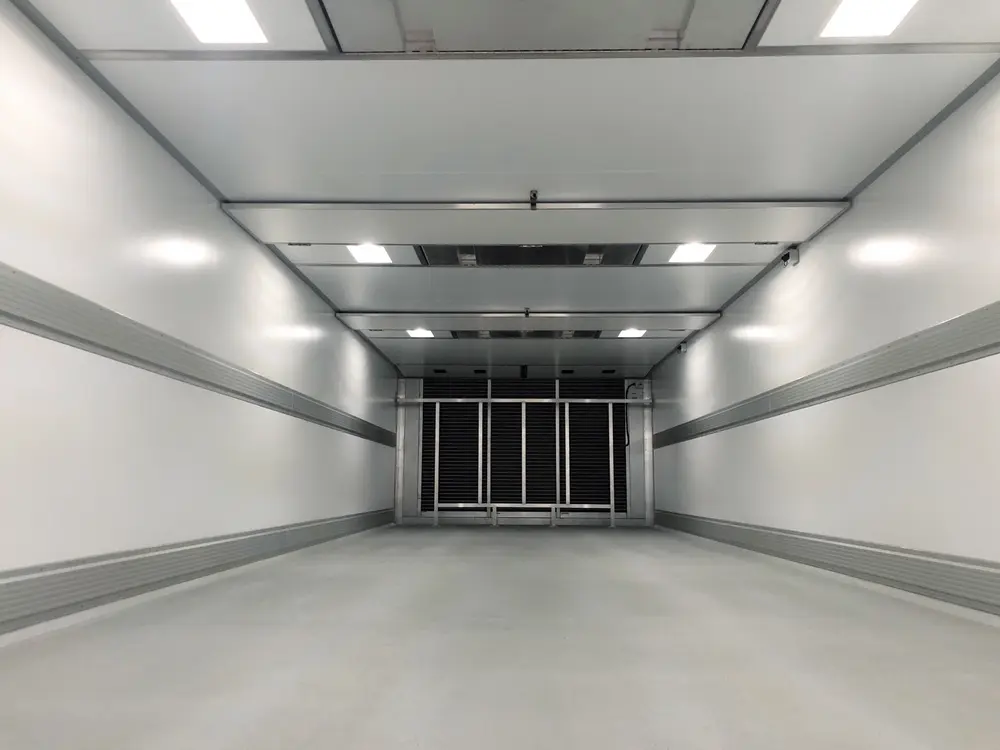 100kW Blast Freezer inside