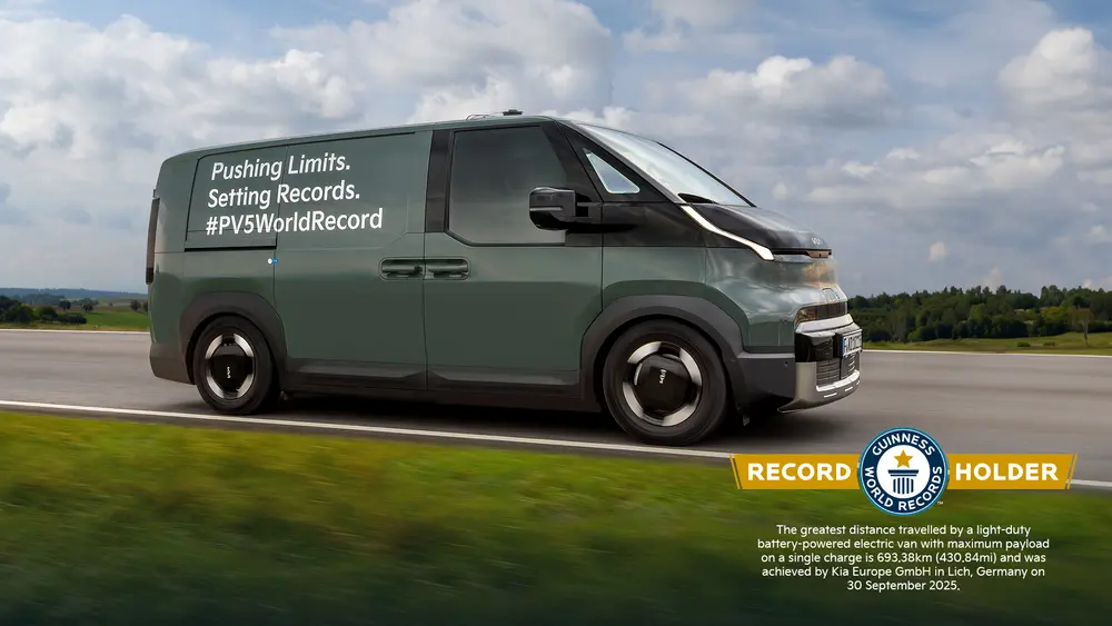 De Kia PV5 Cargo vestigt een Guinness World Record met 693,38 km op één lading en volle belading