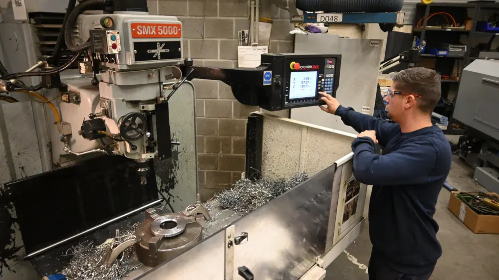 Freesmachine Crispyn XYZ