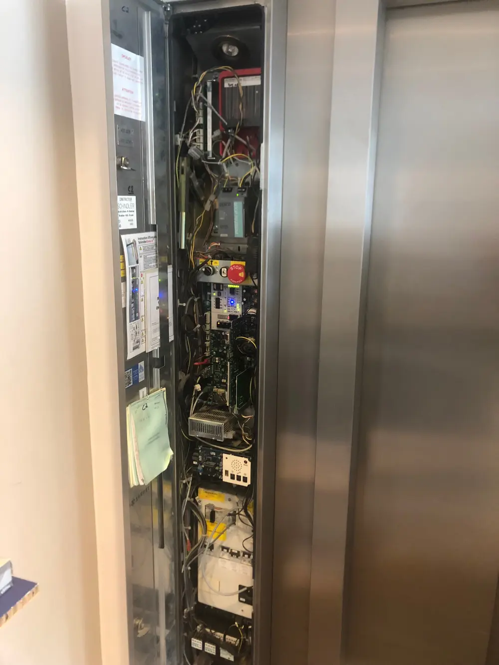 Maintenance programmée des ascenseurs2