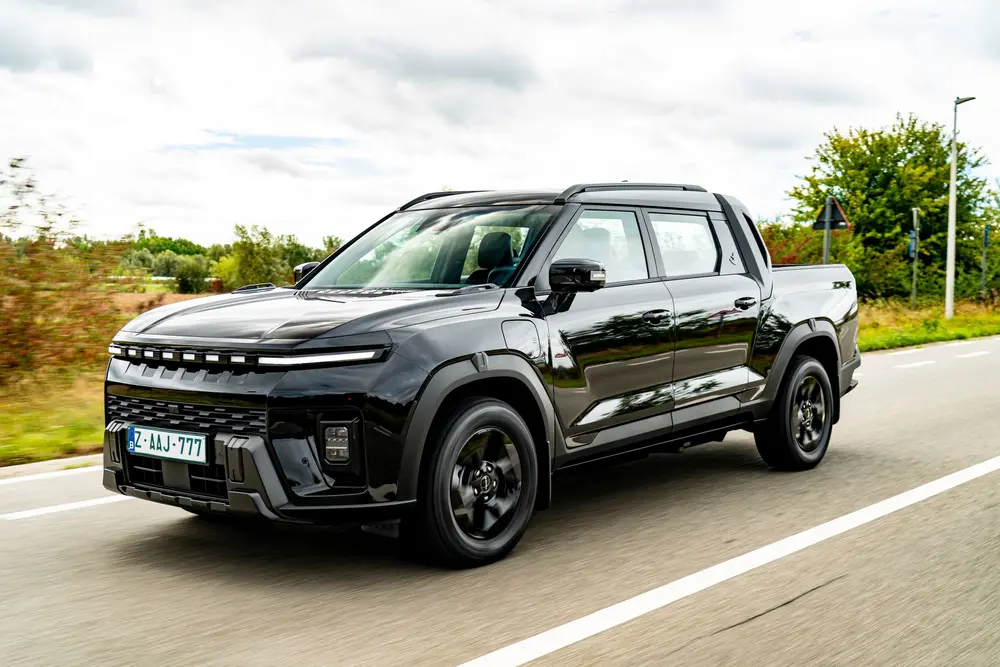 Rijtest KGM Musso EV 2WD 01