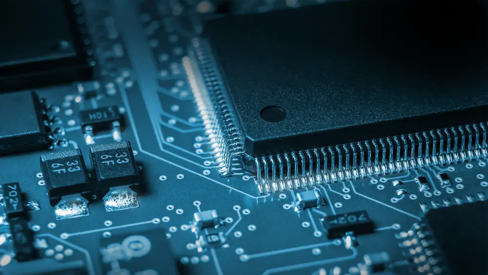 Kritisch tekort aan microchips bedreigt autofabricatie