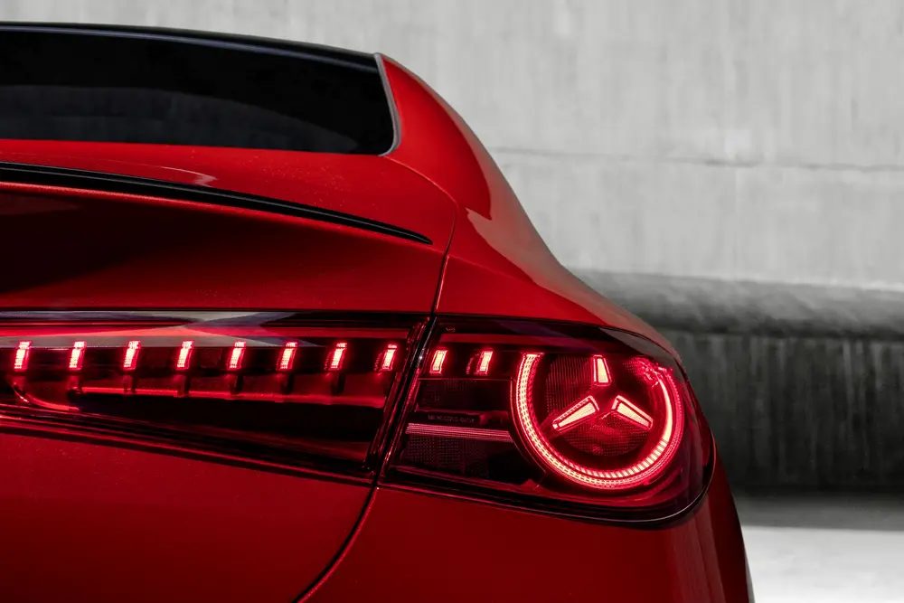 Rijtest Mercedes-Benz CLA 250+ 11