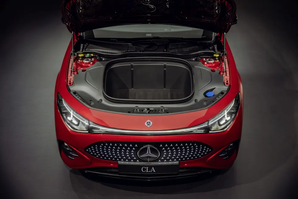 Rijtest Mercedes-Benz CLA 250+ 10