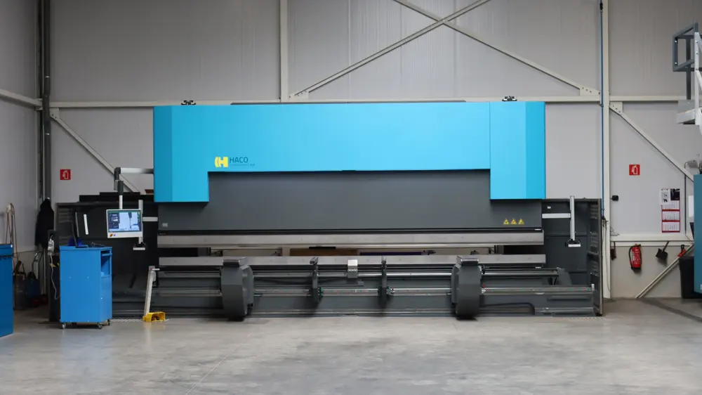 Haco plooibank afkantpers