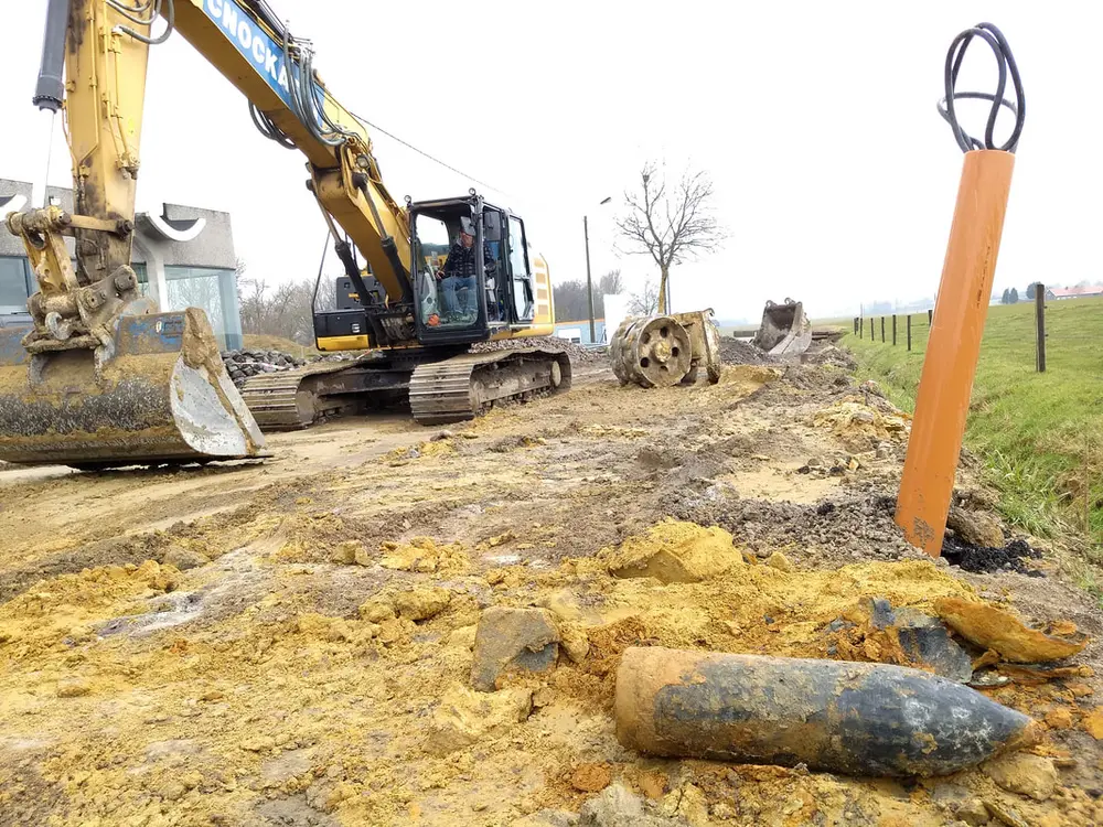 Bommen en granaten werf