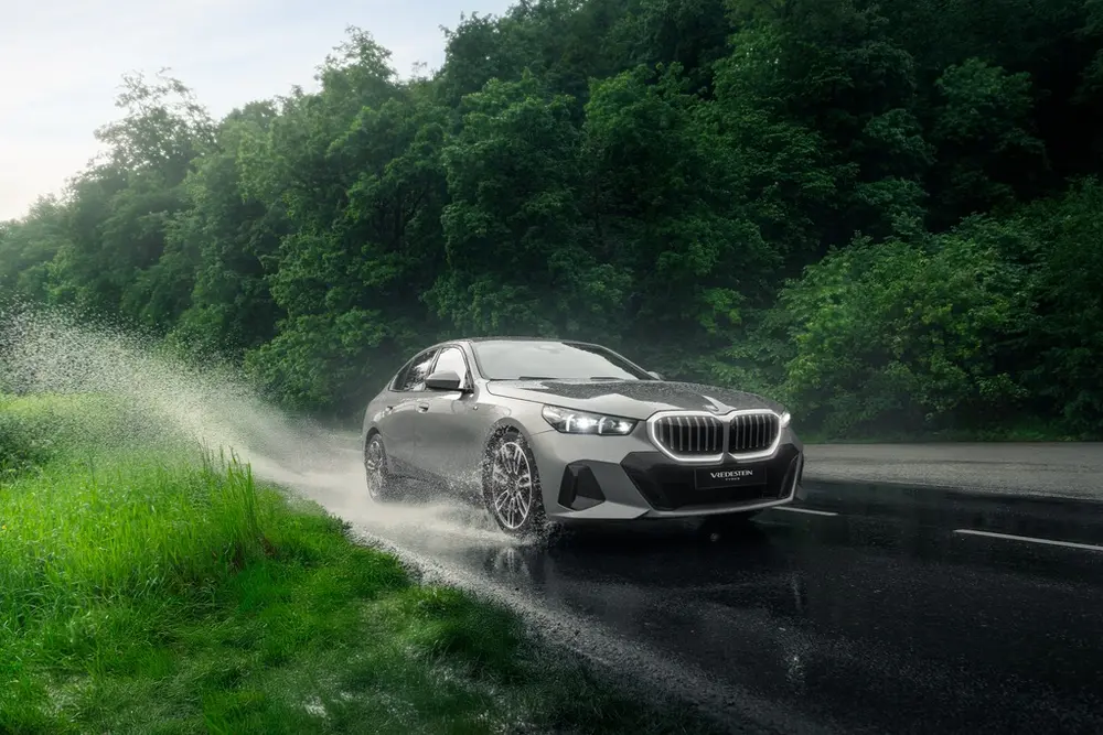 Meer dan helft onderschat remweg op nat wegdek