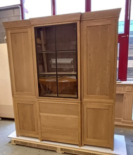 Buffetkast met lichtaccenten