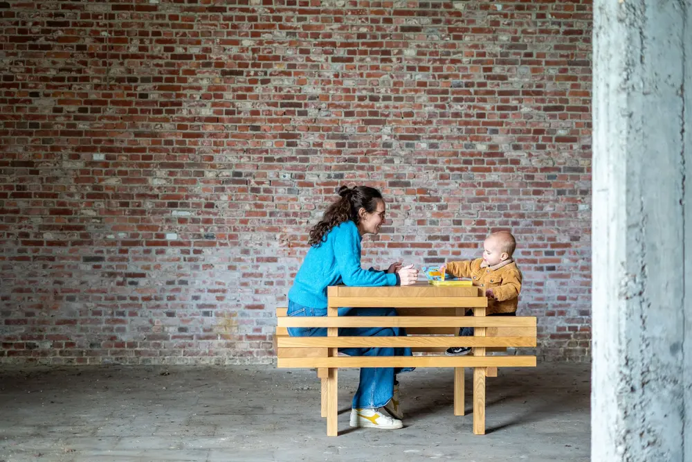 Tête-à-tête tafel met verstelbare zitjes