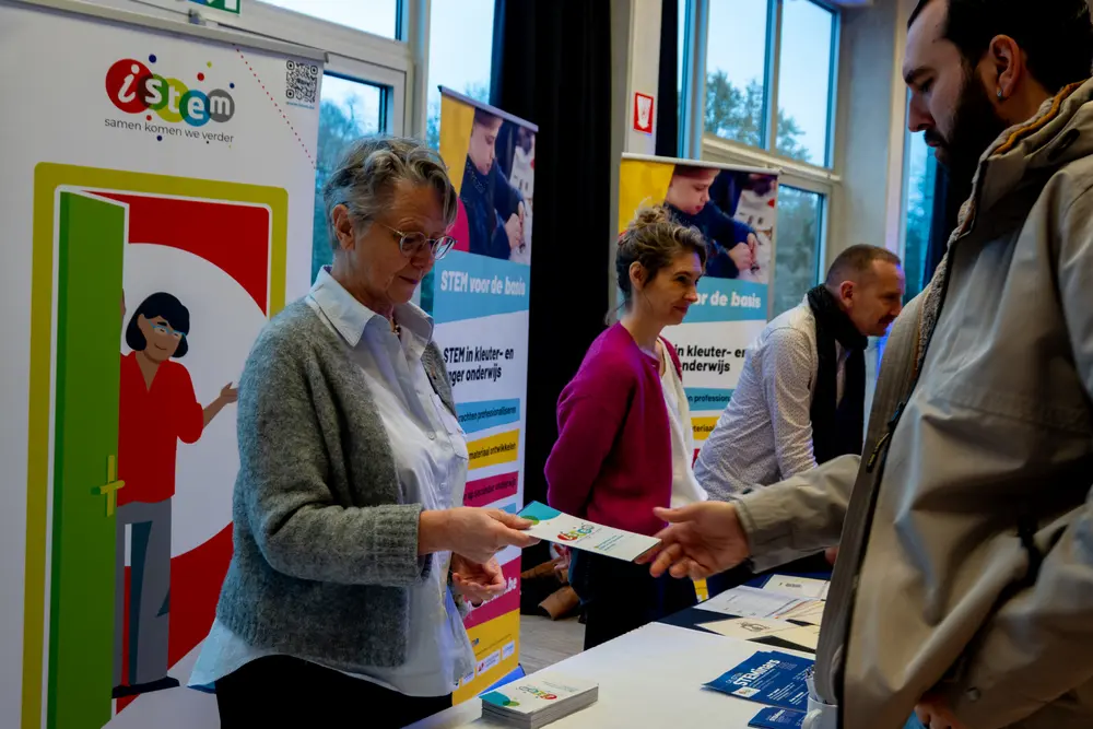 165 leerkrachten op STEM-dag