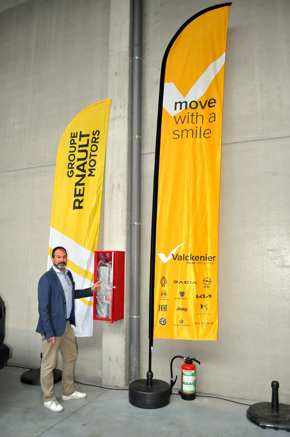 "Geen enkele dealer kan batterijherstel zelf kostenefficiënt organiseren" 08