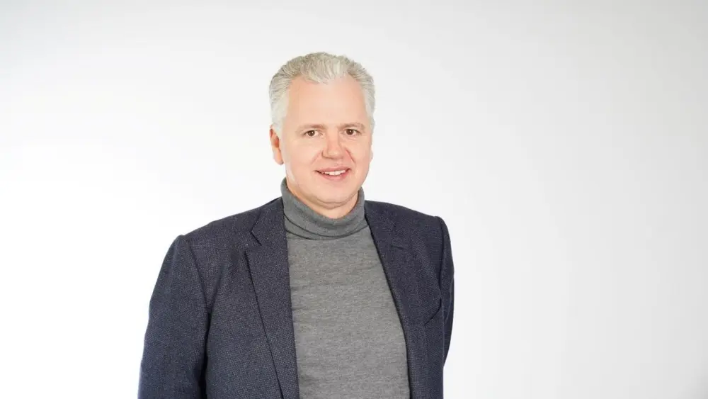 Karl Neyrinck Embuild