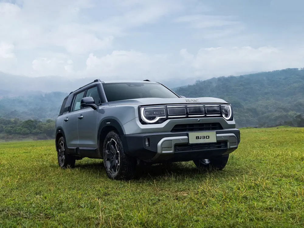 Rijtest BAIC BJ30e Hybrid AWD (206 kW/280 pk) 01