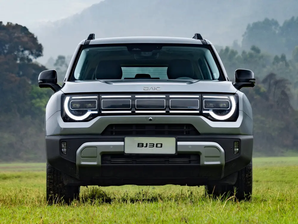 Rijtest BAIC BJ30e Hybrid AWD (206 kW/280 pk) 02