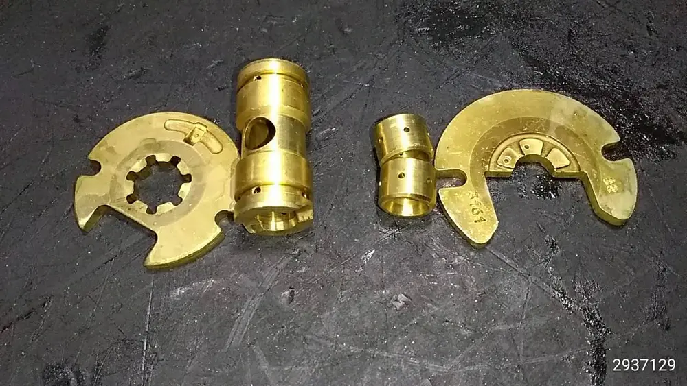 De lagers verkeren in goede staat. Dit bevestigt dat de oliesmering in orde is