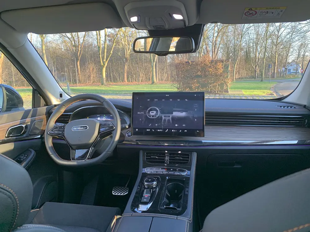 Rijtest Skyworth K 800V, FWD Luxury 06