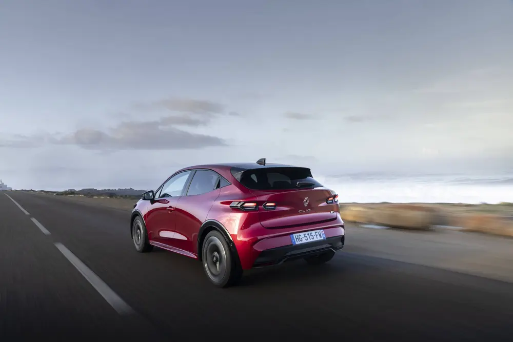 Rijtest Renault Clio E-Tech full hybrid 160 03