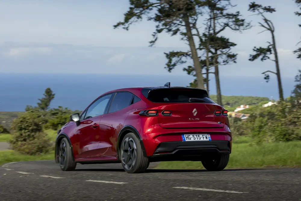 Rijtest Renault Clio E-Tech full hybrid 160 06